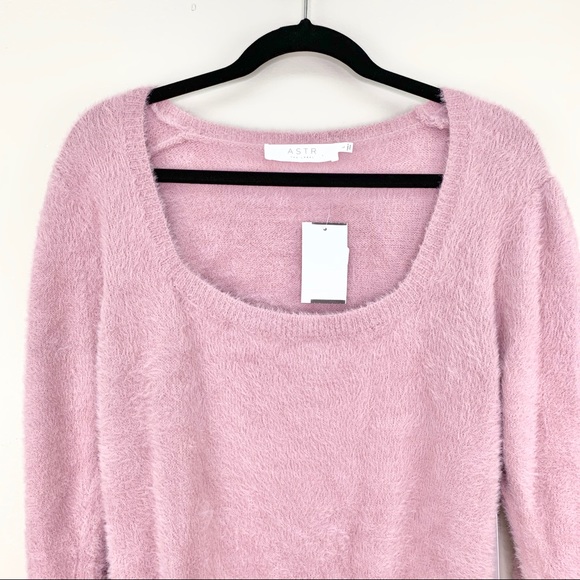 ASTR The Label Fuzzy Crop Sweater Lilac Size L - Picture 5 of 16